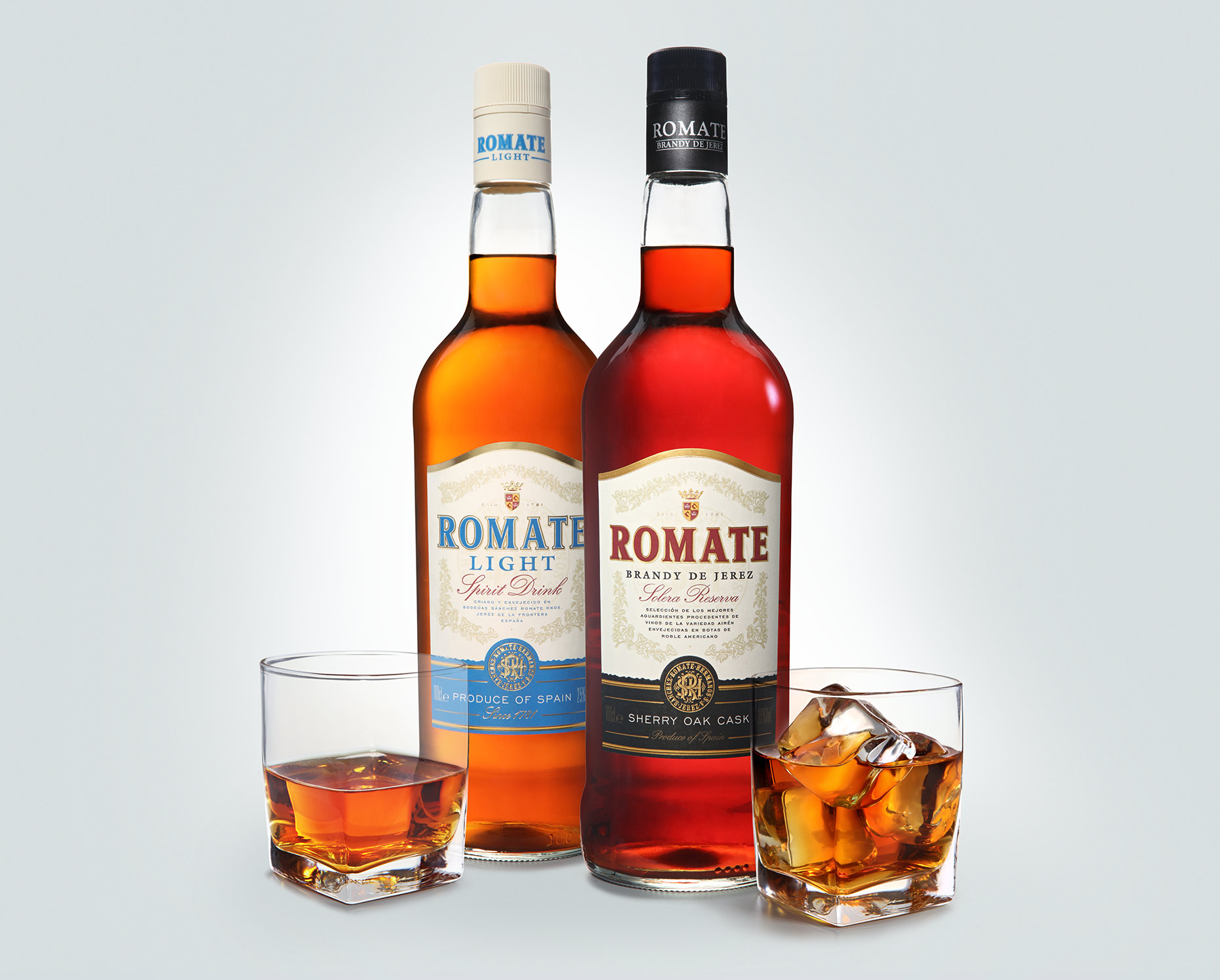 romate-2-bottles3